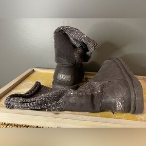 Ugg‎ size 6